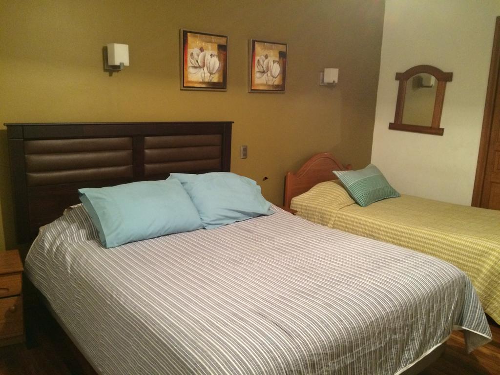 Hostal El Parron Hostel Rancagua Ngoại thất bức ảnh