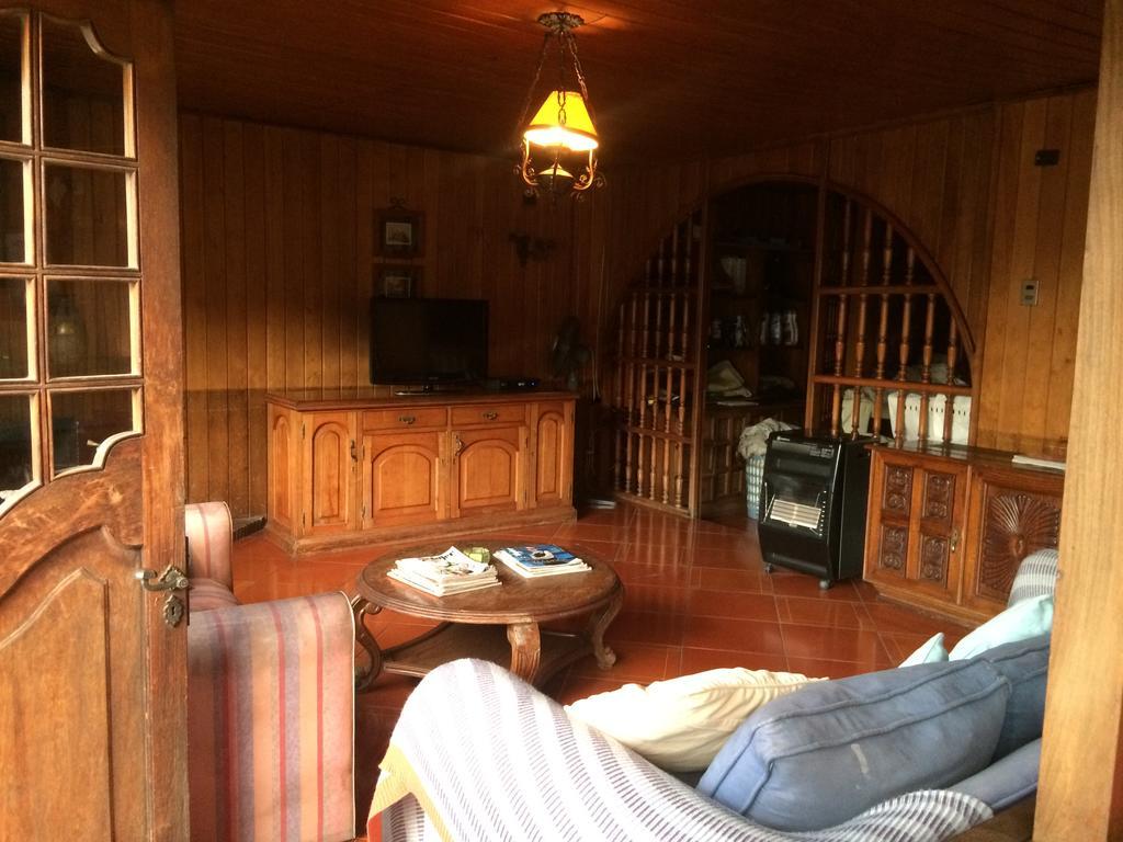 Hostal El Parron Hostel Rancagua Ngoại thất bức ảnh